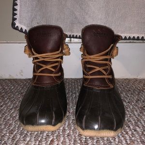 Sperry women’s duck boots 7.5